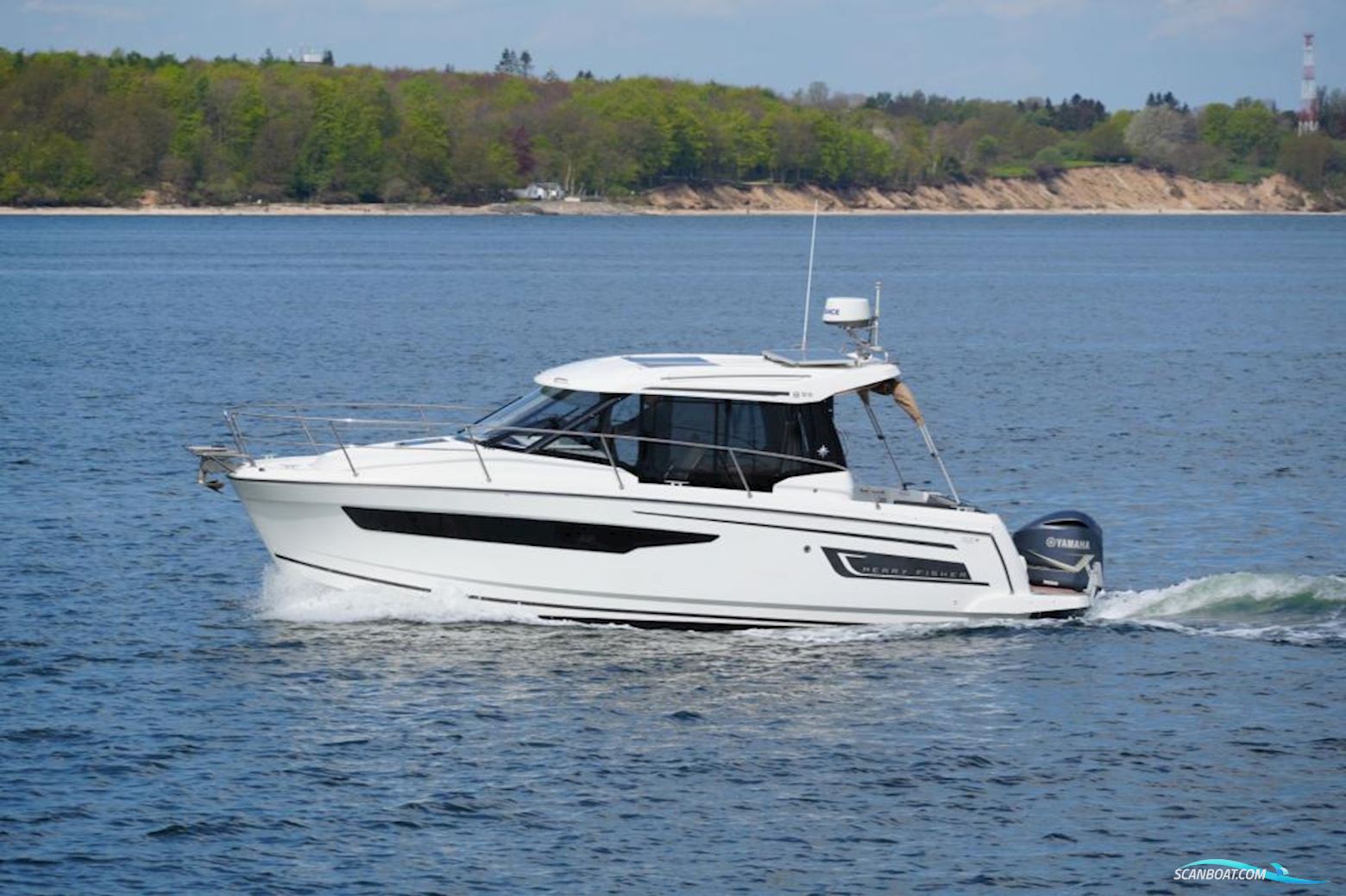 Jeanneau Merry Fisher 895