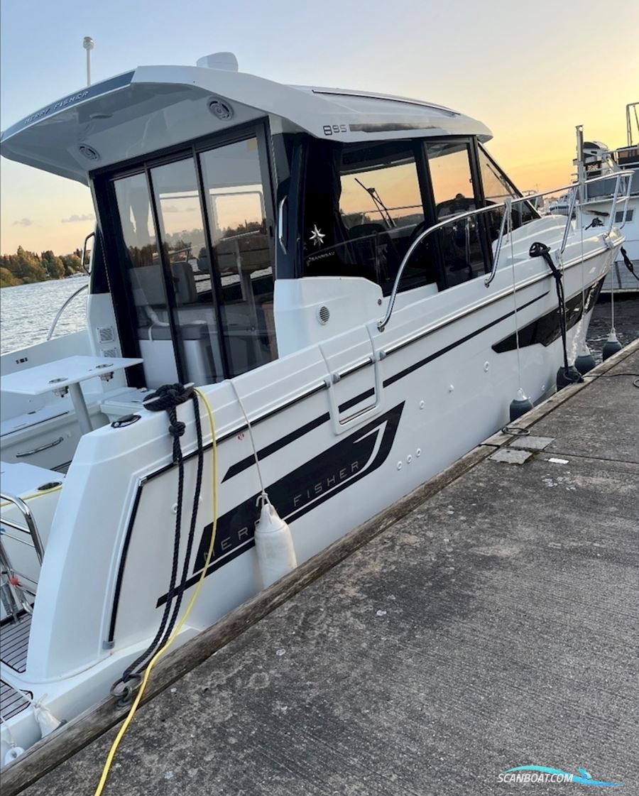 Jeanneau Merry Fisher 895