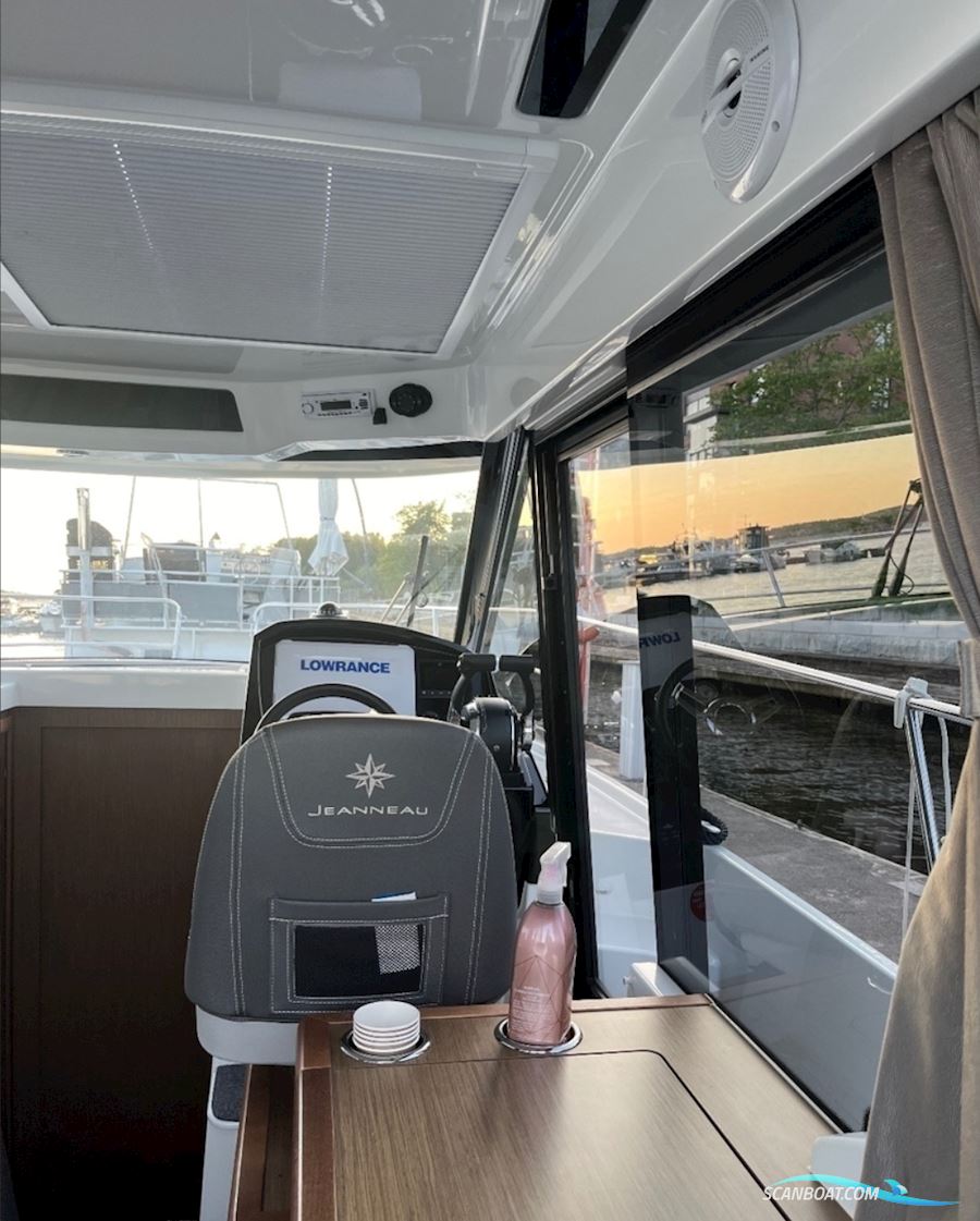 Jeanneau Merry Fisher 895