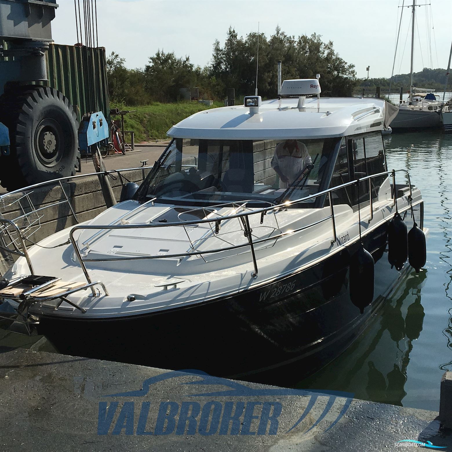 Jeanneau Merry Fisher 895 Motorboat 2018, with Mercury engine, Finland