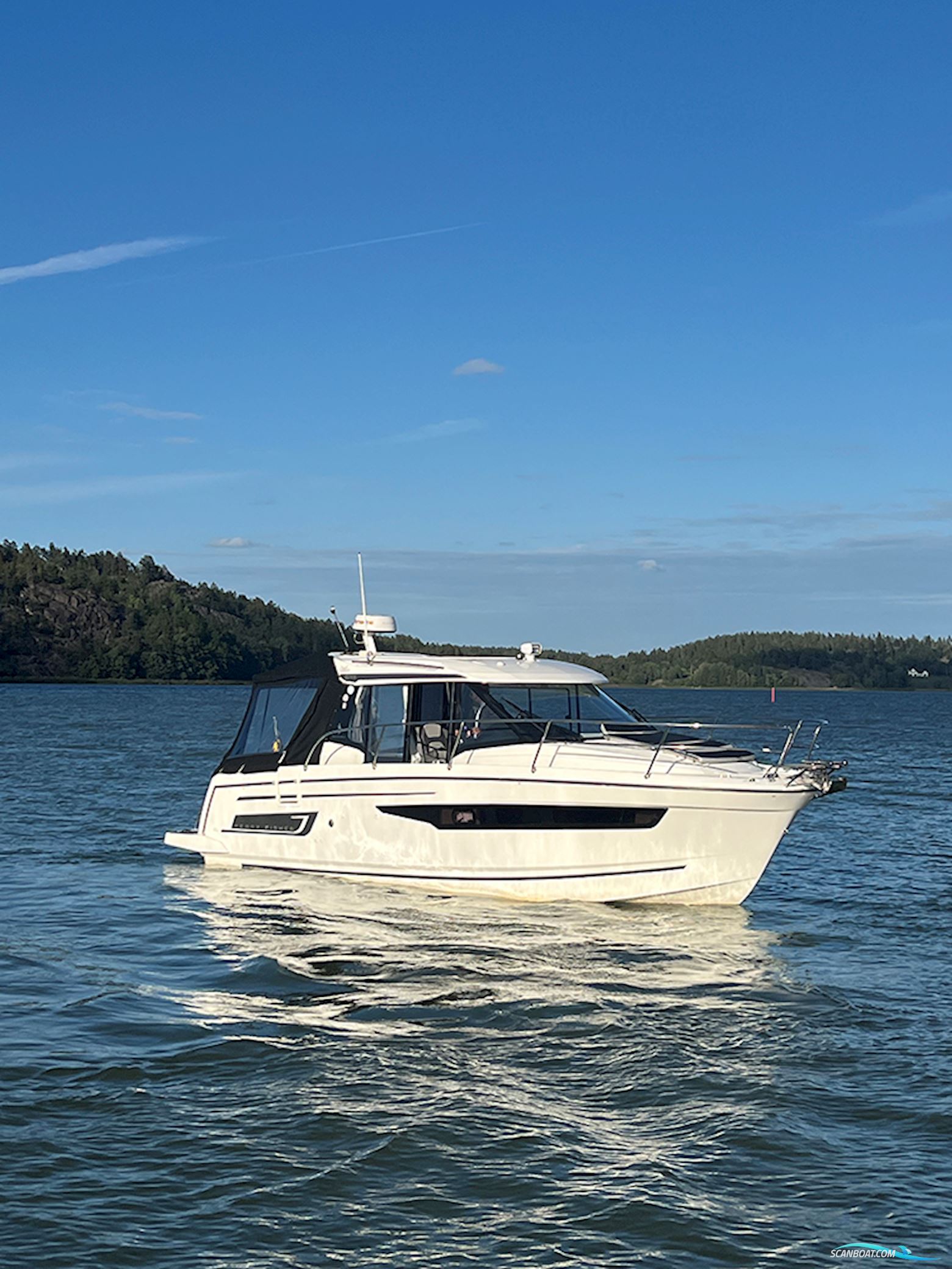 Jeanneau Merry Fisher 895