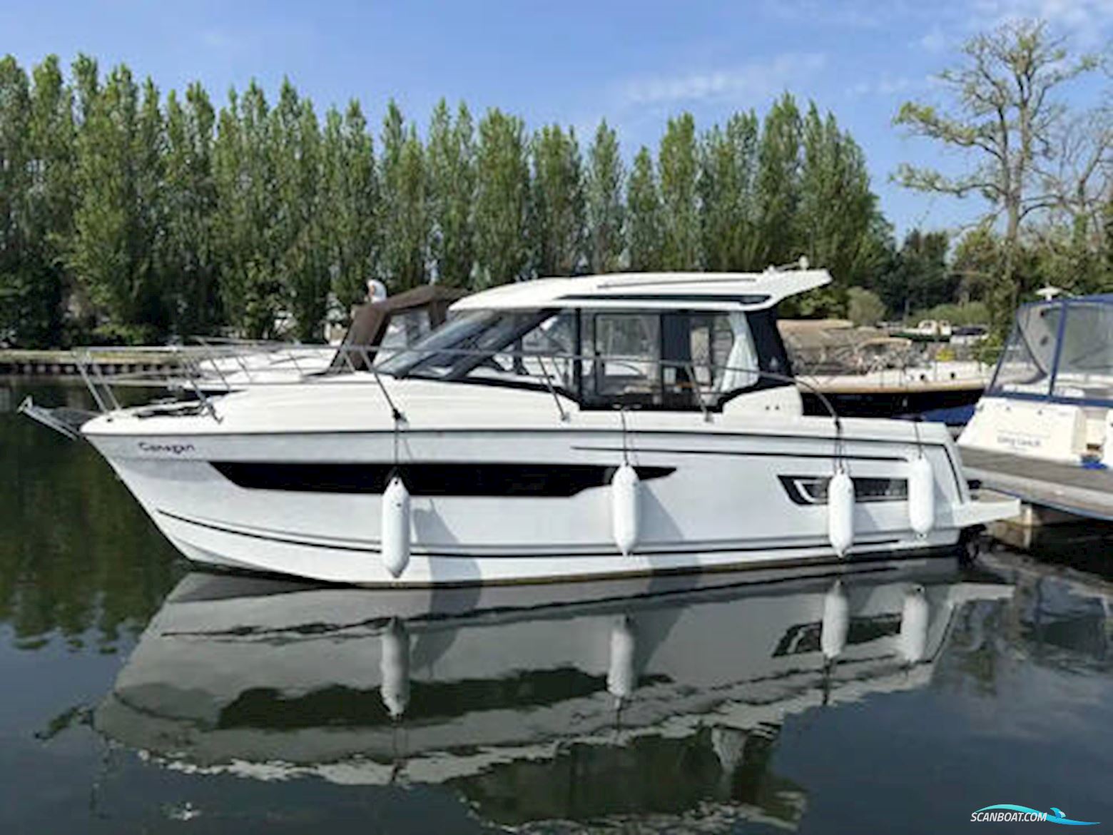Jeanneau Merry Fisher 895 Motorboat 2023, with Suzuki DF140 engine, United Kingdom