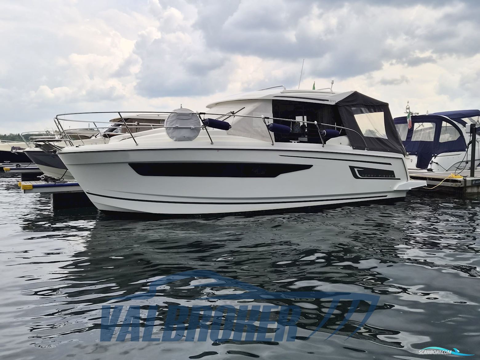 Jeanneau Merry Fisher 895