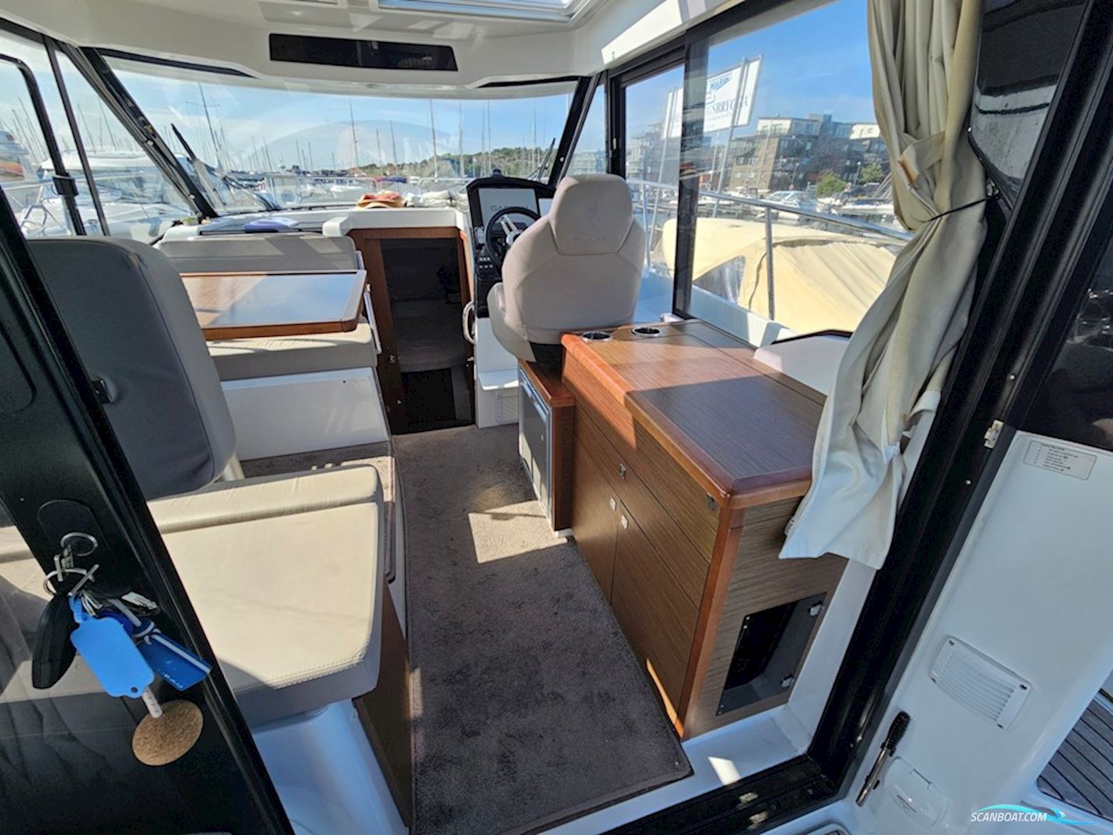 Jeanneau Merry Fisher 895