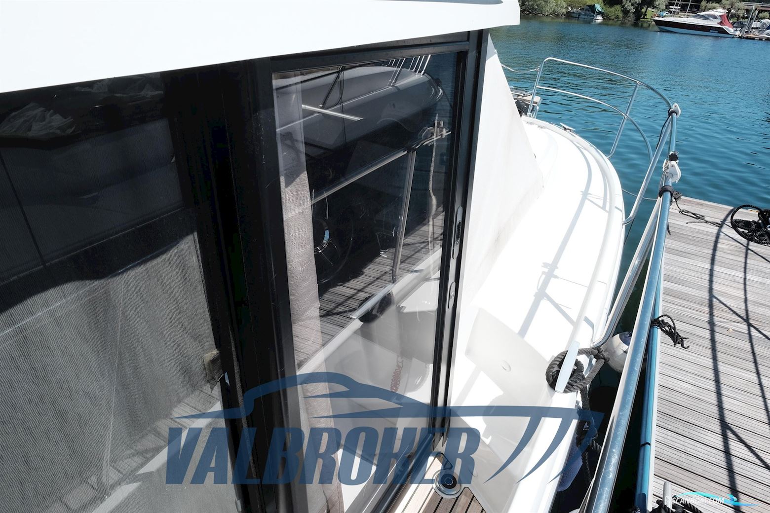 Jeanneau Merry Fisher 895