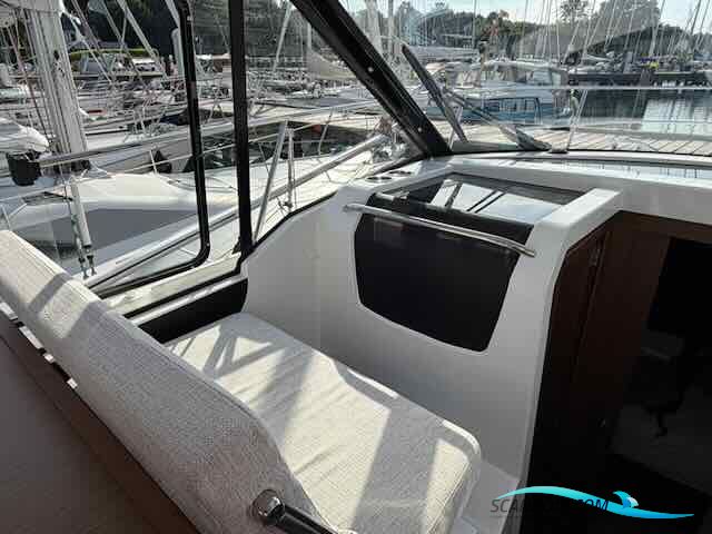 Jeanneau Merry Fisher 895
