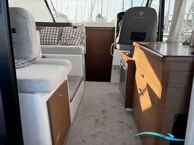 Jeanneau Merry Fisher 895