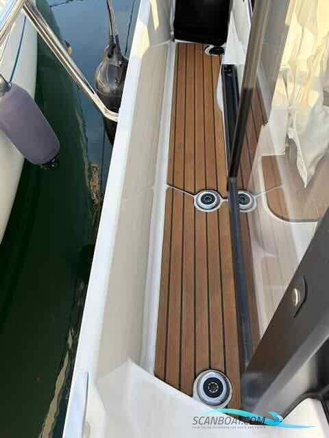 Jeanneau Merry Fisher 895
