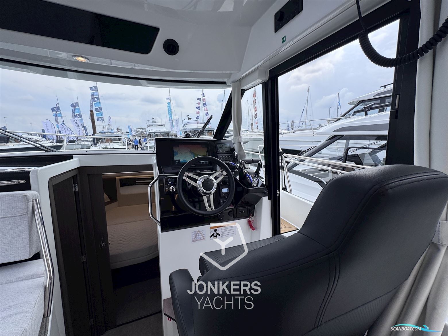 Jeanneau Merry Fisher 895 Séries 2