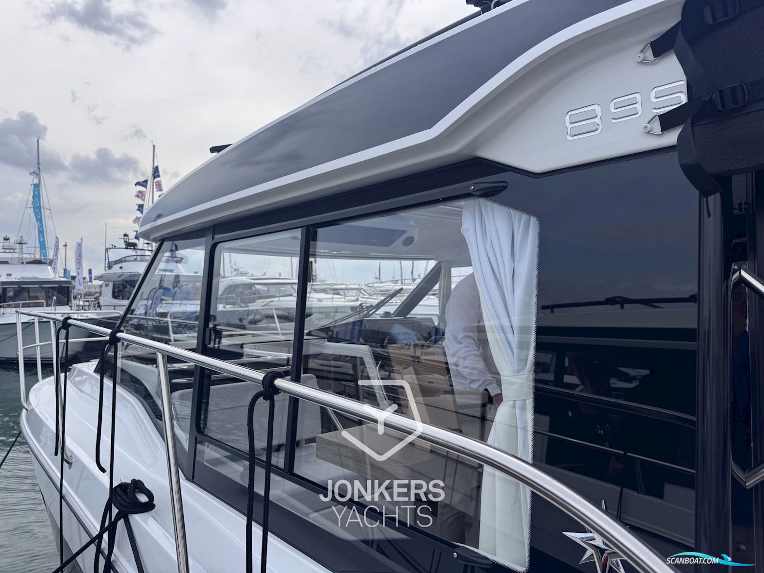 Jeanneau Merry Fisher 895 Séries 2