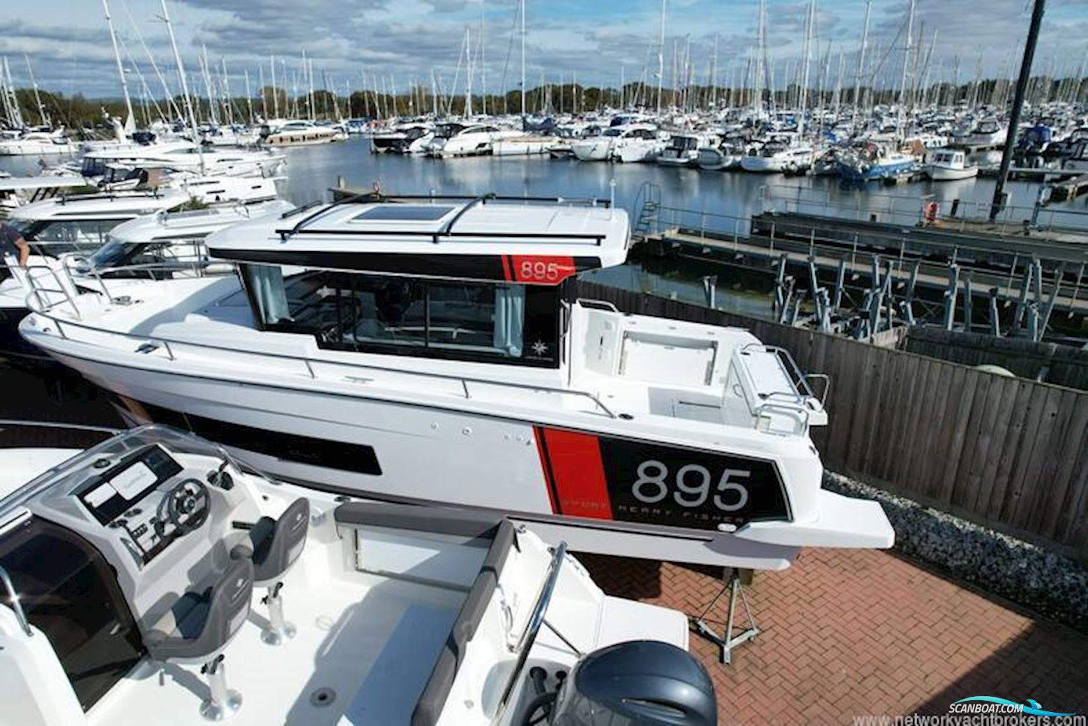 Jeanneau Merry Fisher 895 Sport