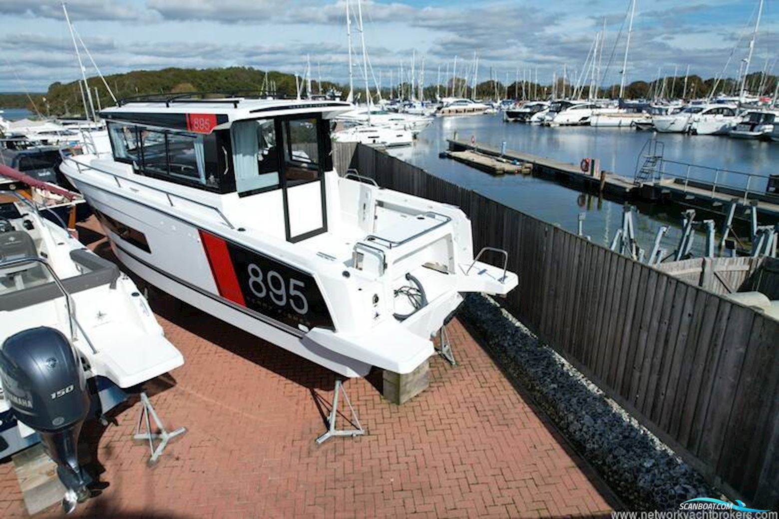 Jeanneau Merry Fisher 895 Sport