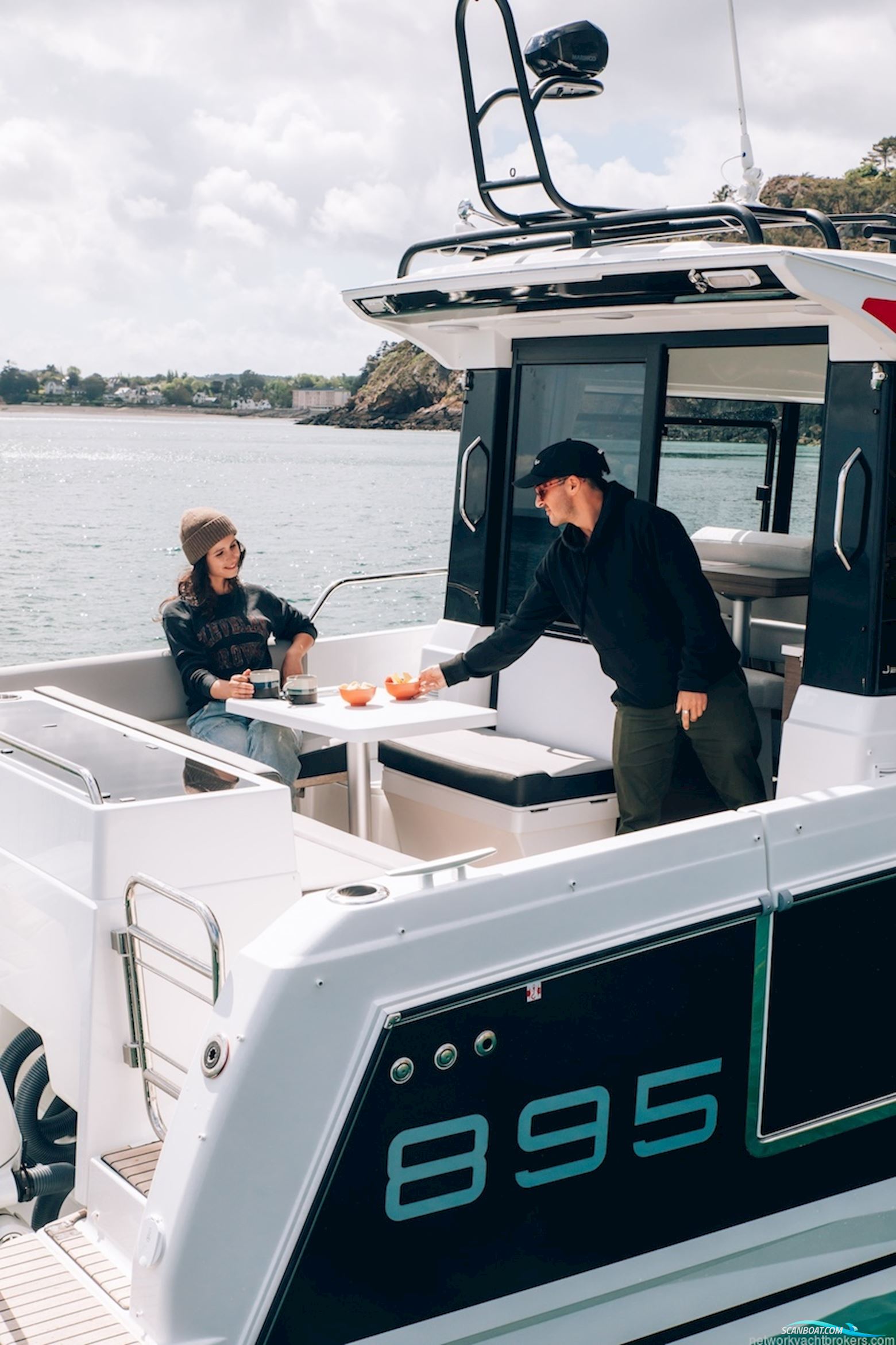 Jeanneau Merry Fisher 895 Sport Series 2