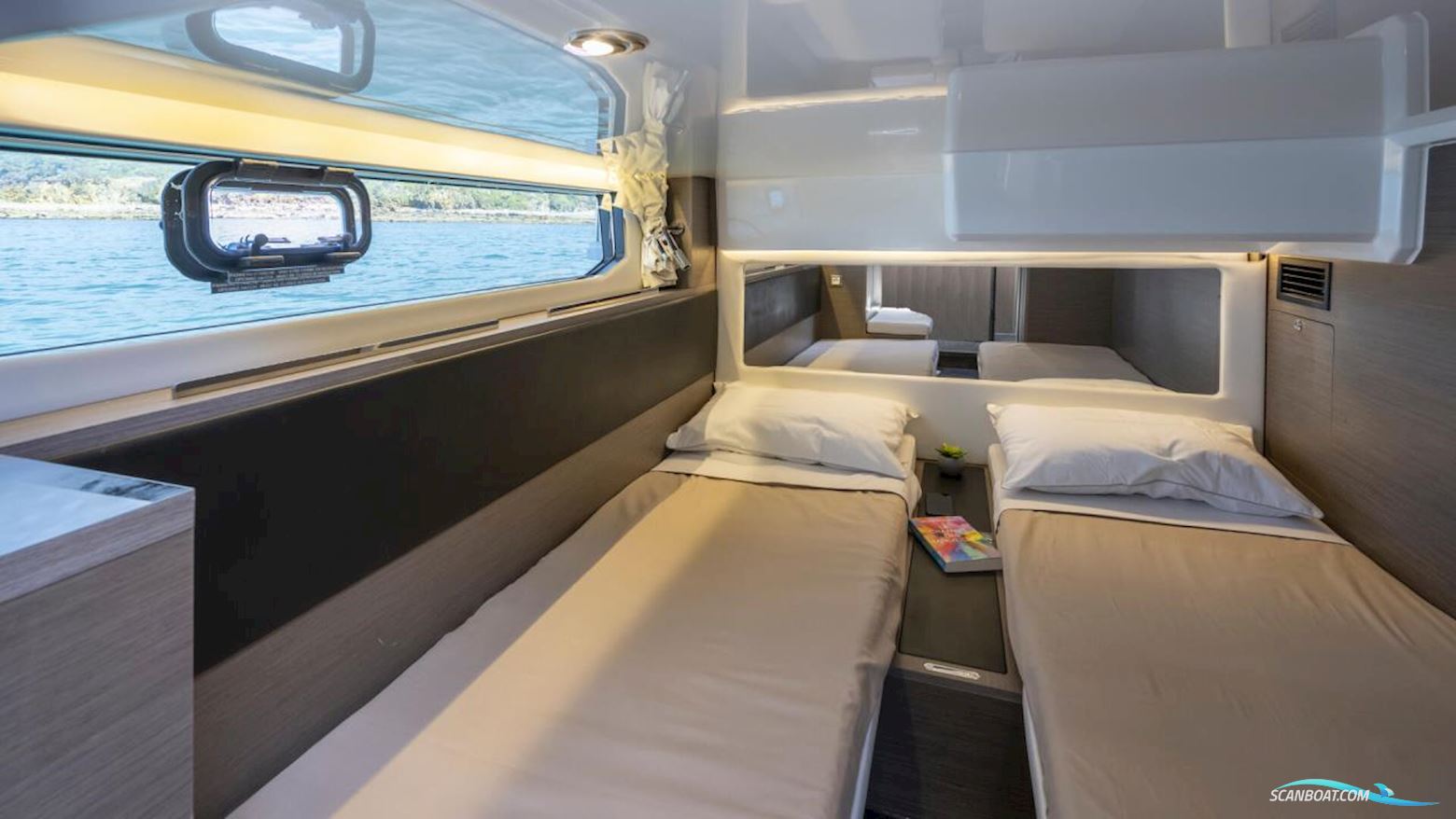 JEANNEAU MOTORBÅT MERRY FISHER 1295 FLY