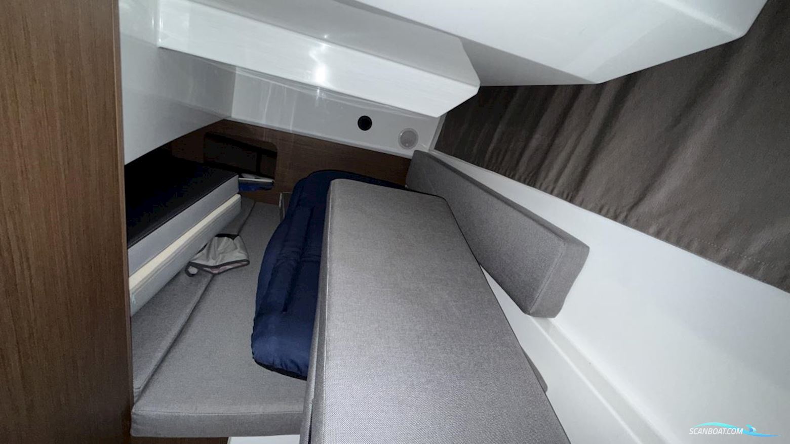 Jeanneau Motorbåt Merry Fisher 895