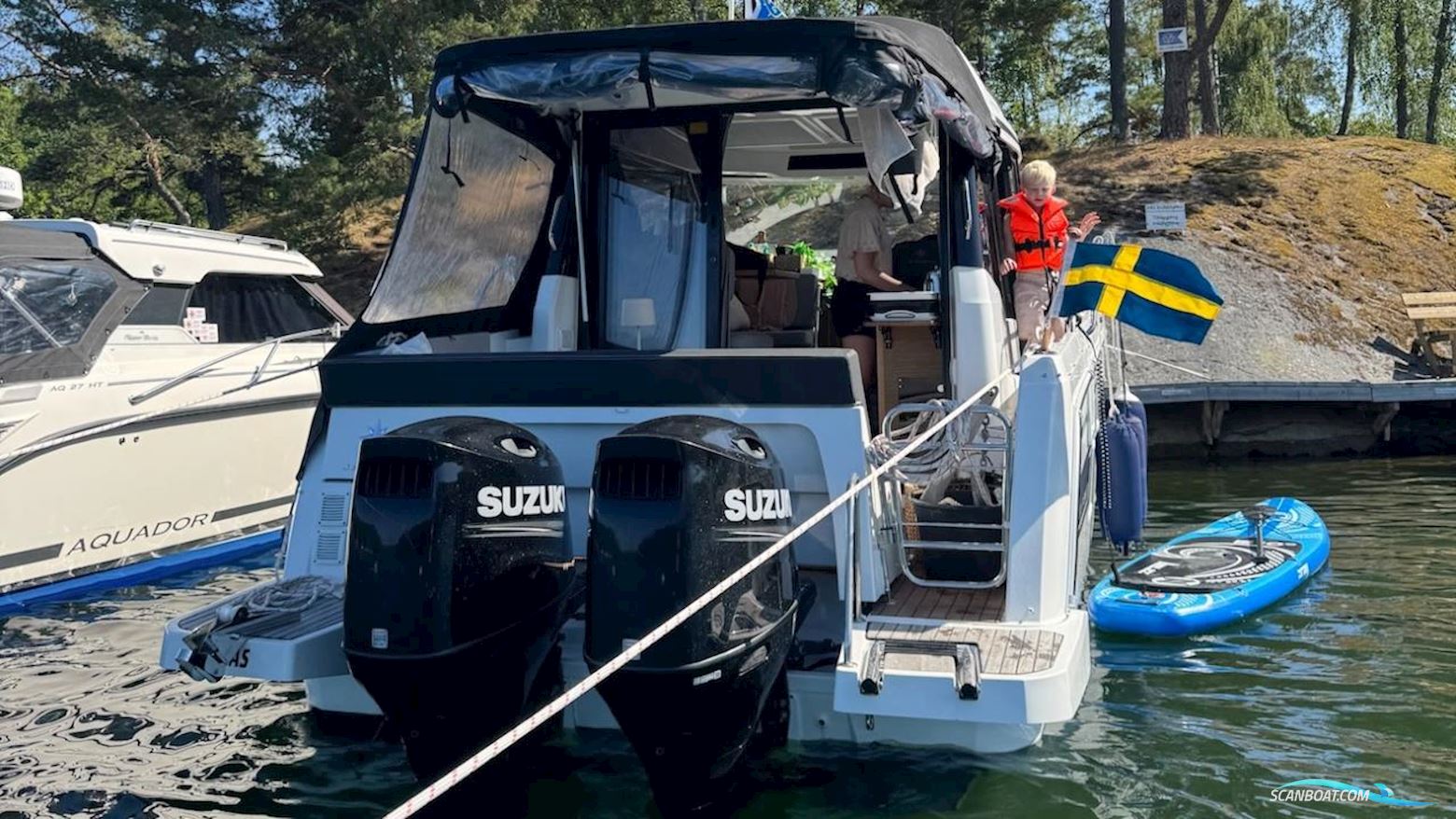 JEANNEAU MOTORBÅT MERRY FISHER 895