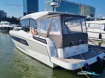 Jeanneau NC 33 Motorboat 2018, with Volvo Penta engine, Finland