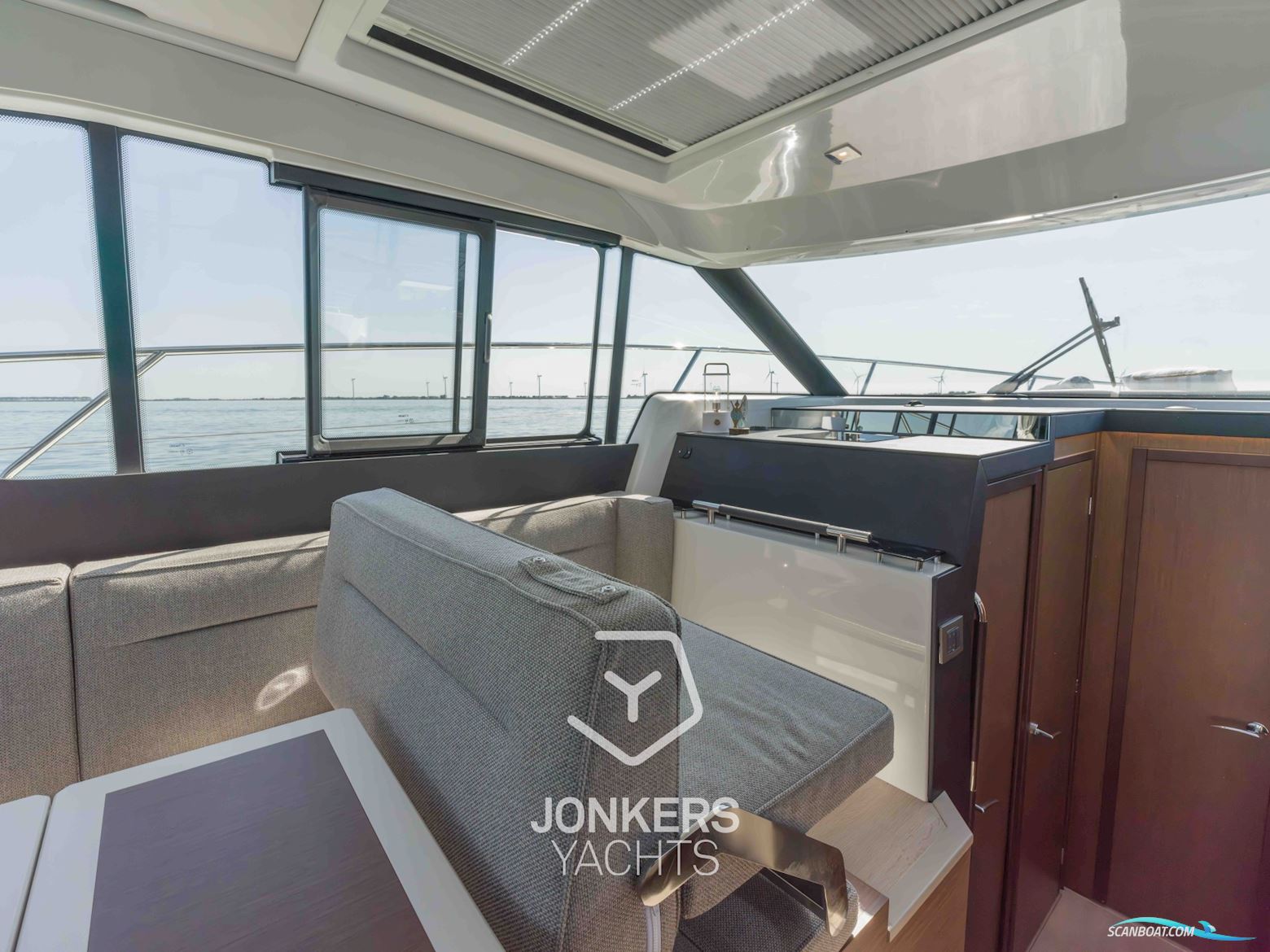 Jeanneau NC 37