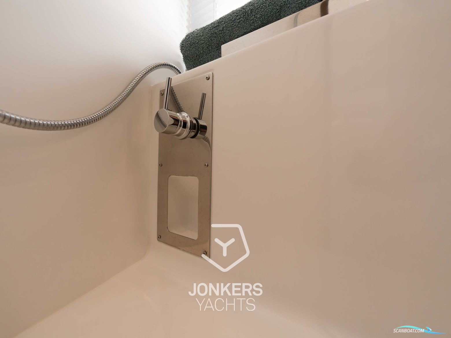 Jeanneau NC 37