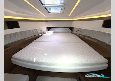 Jeanneau NC 37 Motorboat 2020, with Volvo Penta D3-220 m/ Joystick engine, Denmark