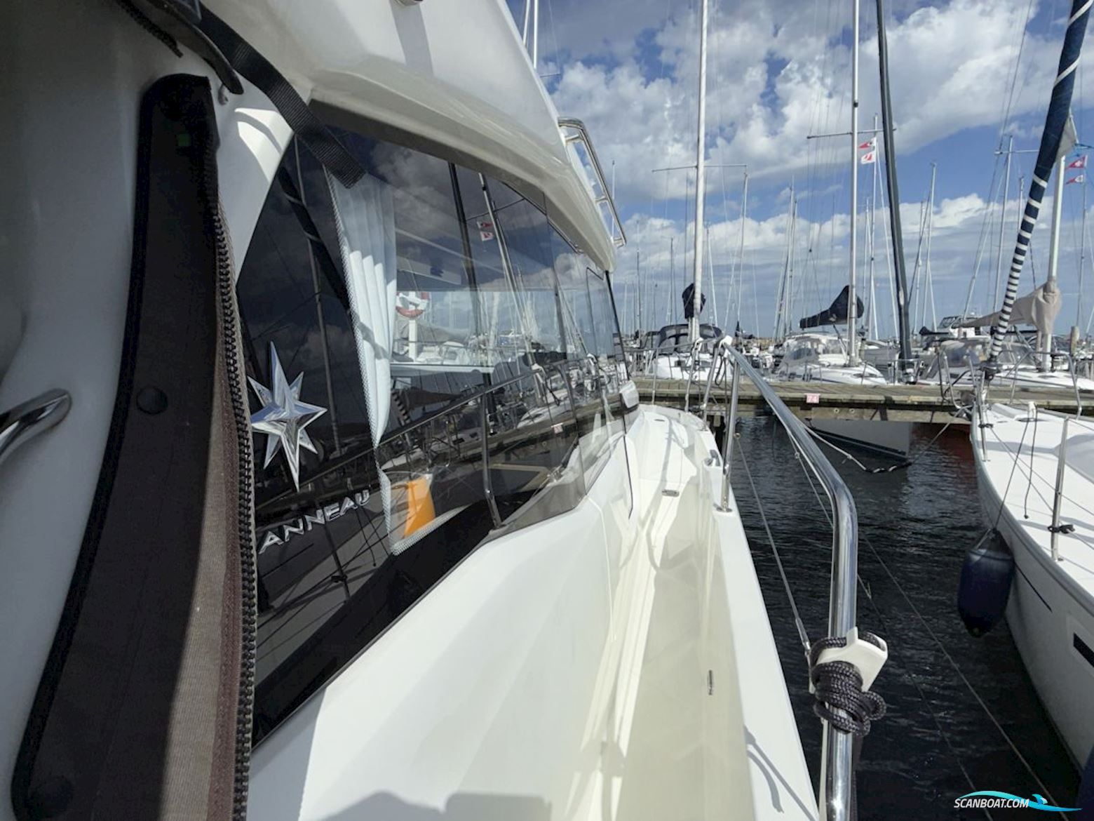 Jeanneau NC 37