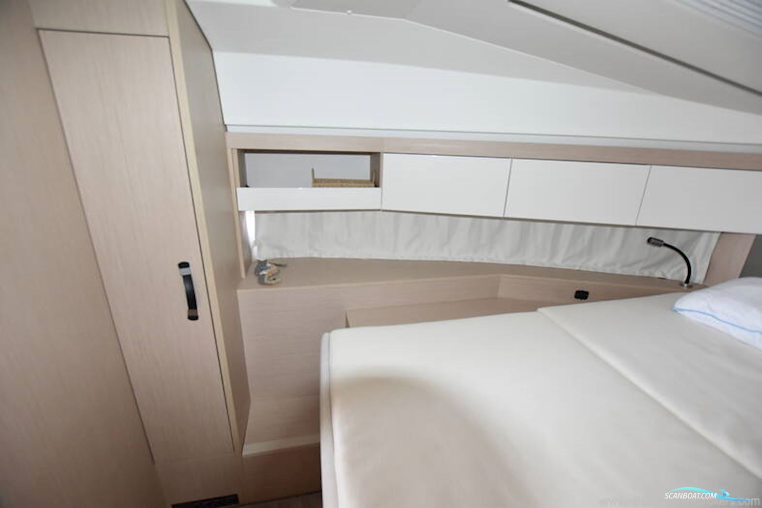 Jeanneau NC33