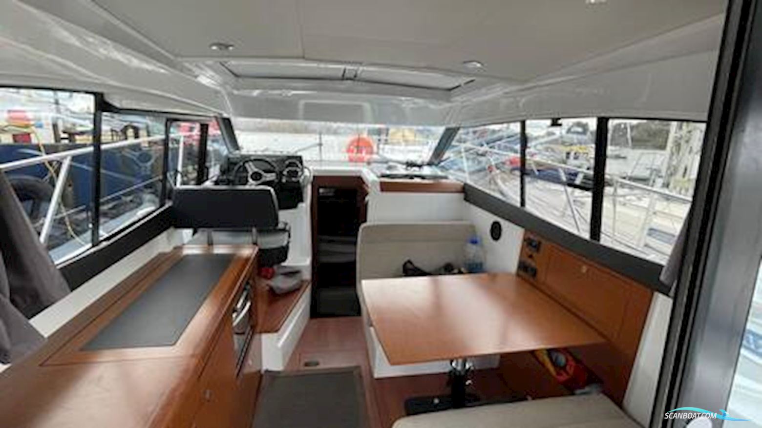 Jeanneau NC9