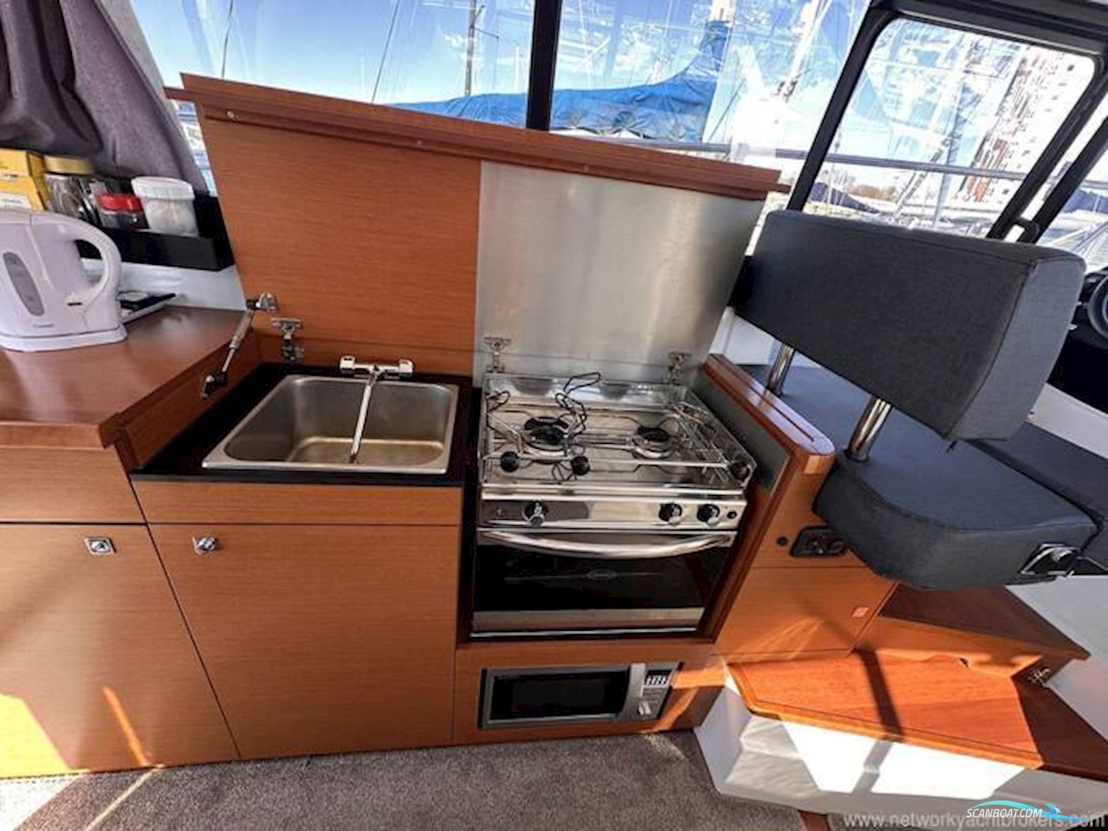 Jeanneau NC9