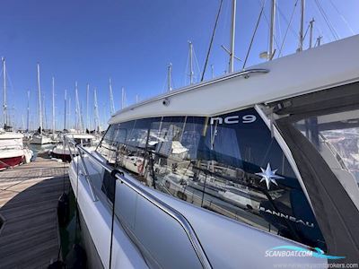 Jeanneau NC9 Motorboat 2015, with Volvo Penta D4 engine, United Kingdom