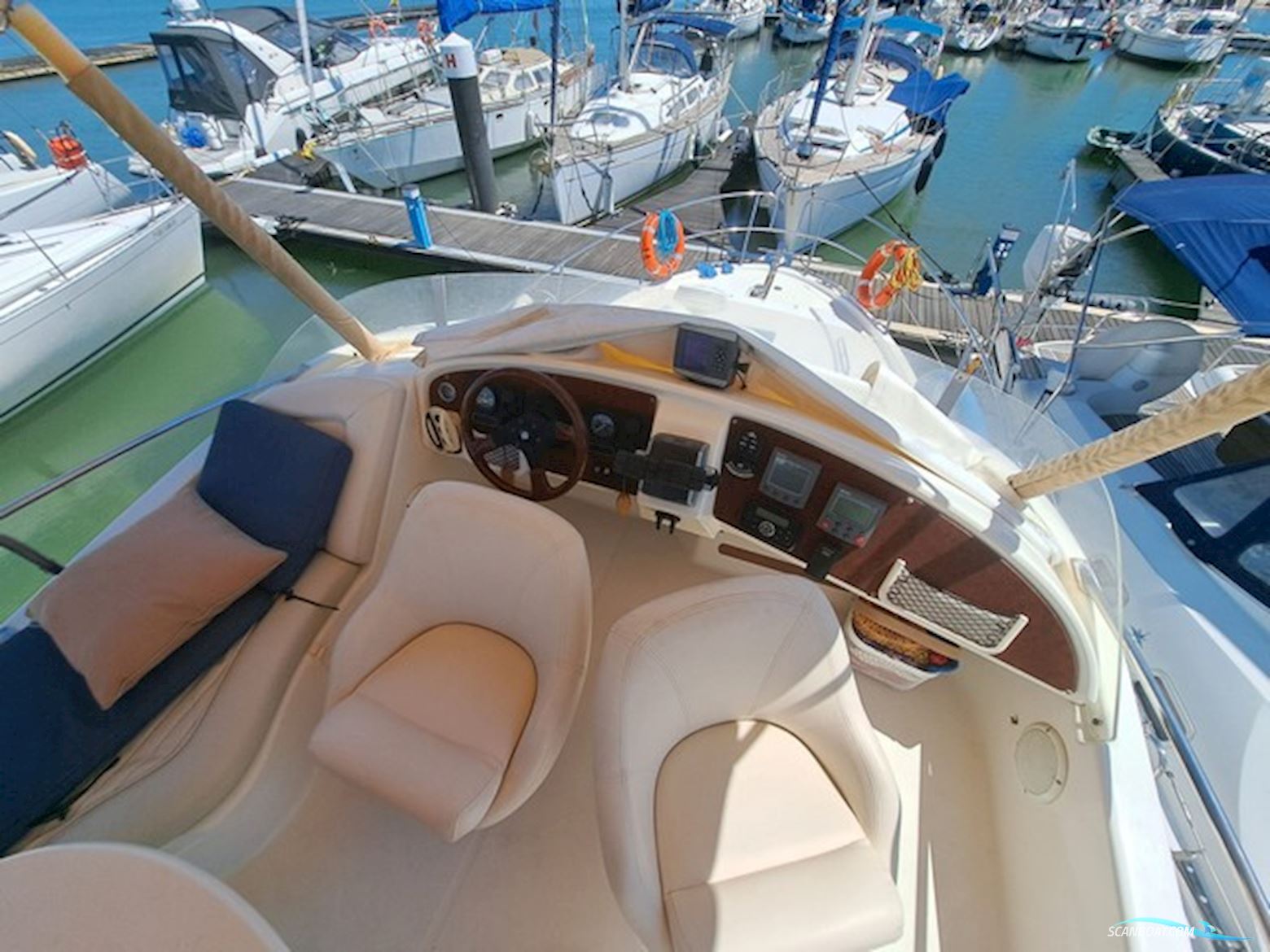 Jeanneau Prestige 32 Fly
