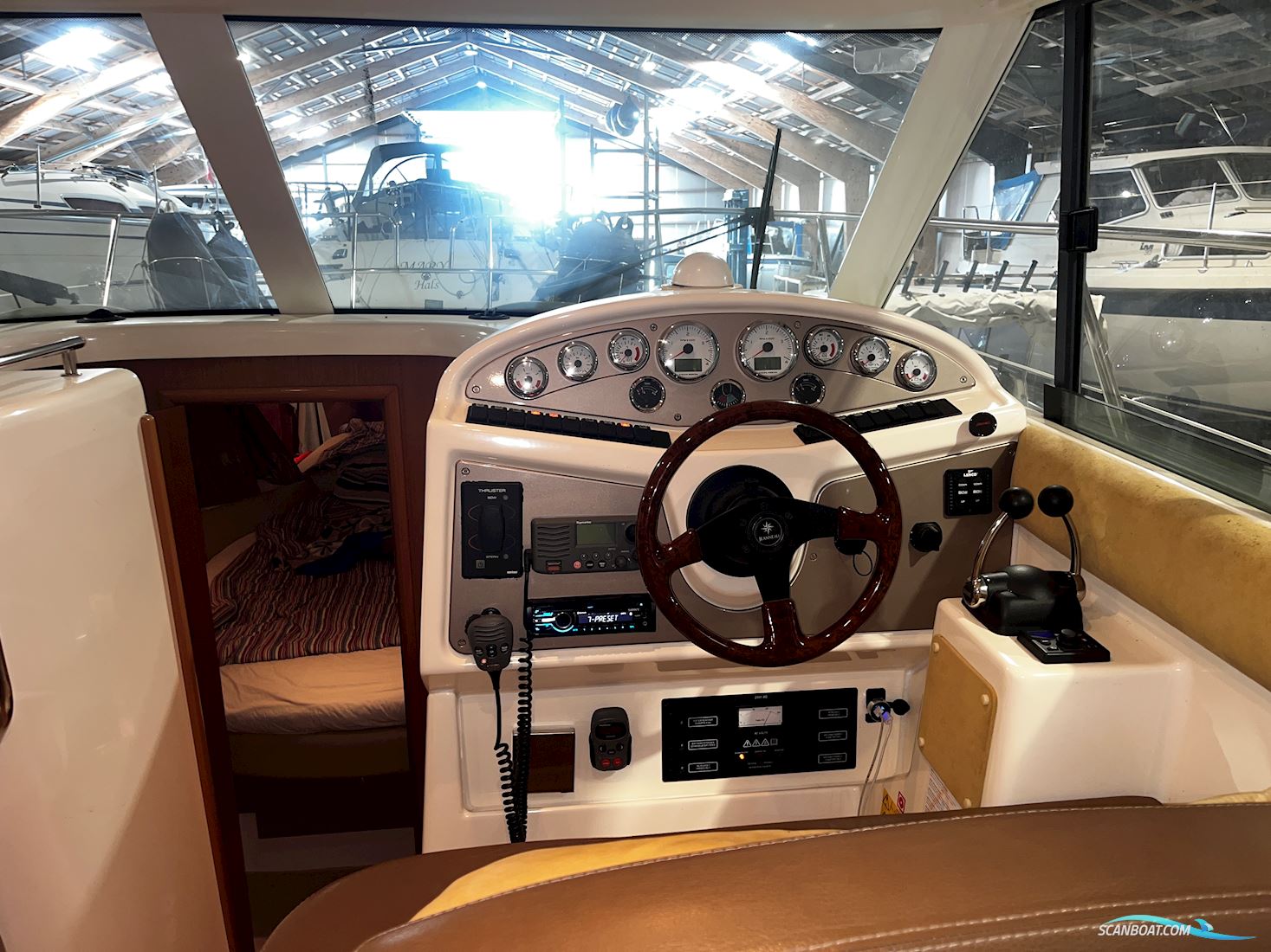 Jeanneau Prestige 32 Fly