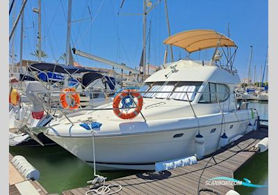 Jeanneau Prestige 32 Fly Motorboat 2004, with Volvo Penta Tamd43 engine, Portugal