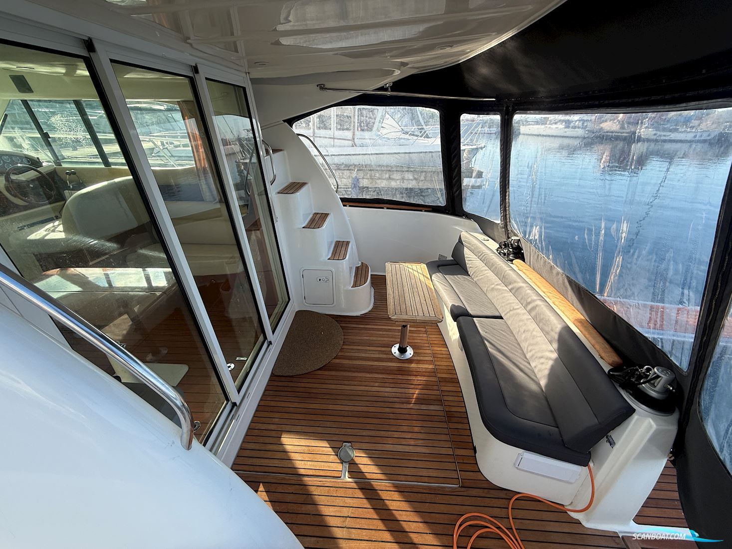 Jeanneau Prestige 32 Fly
