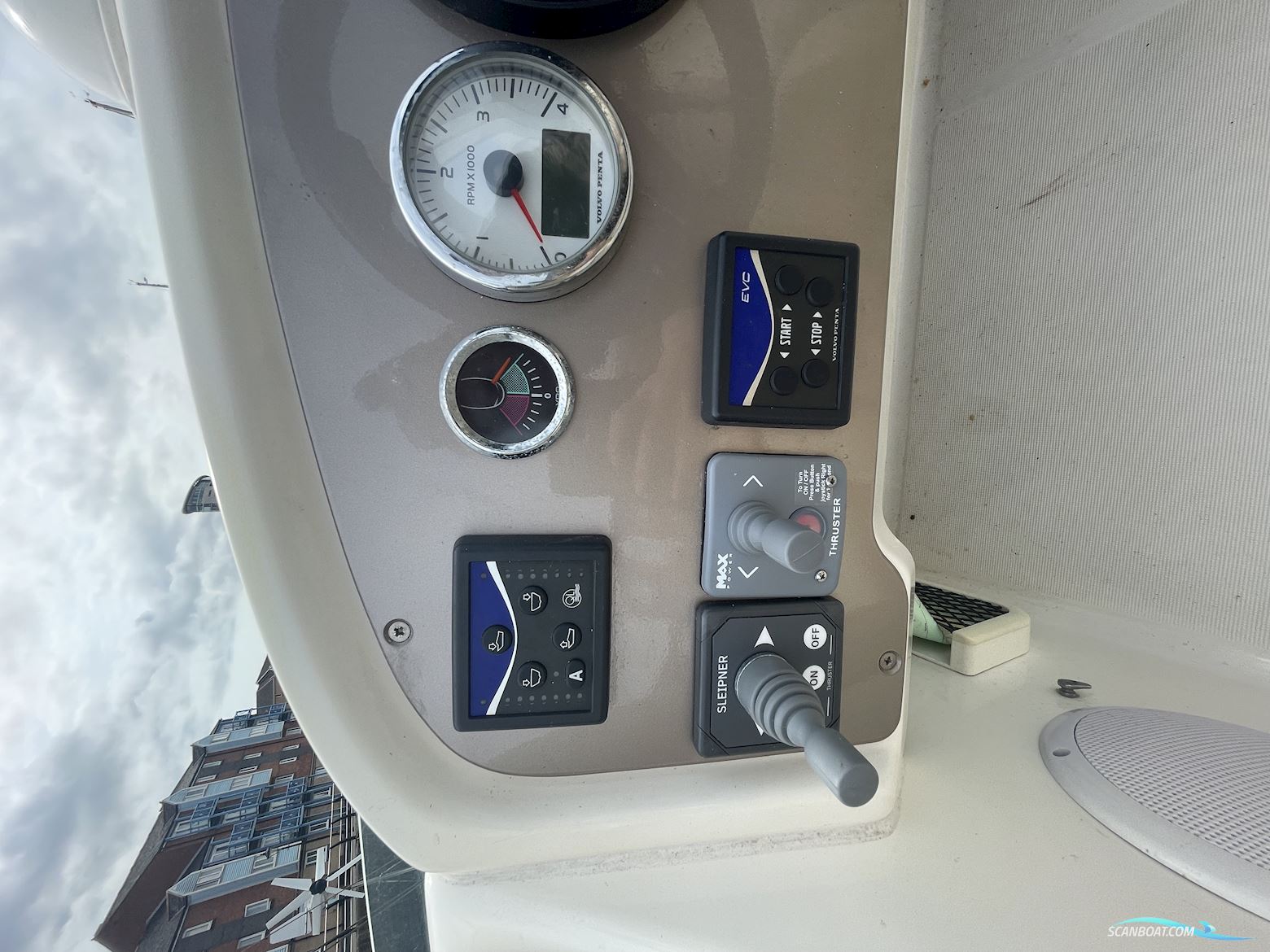 Jeanneau Prestige 32