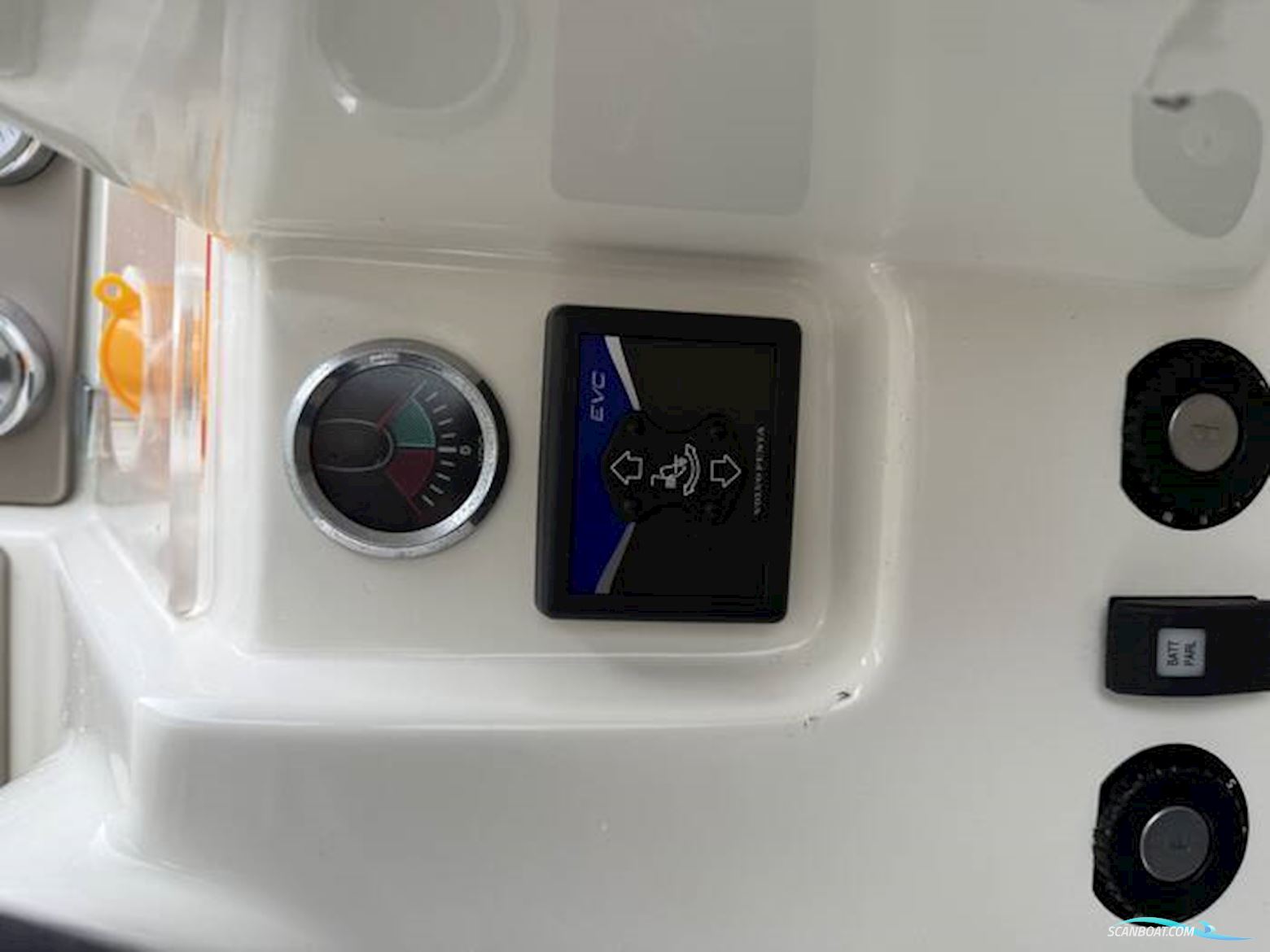 Jeanneau Prestige 34 S Hardtop