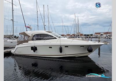 Jeanneau Prestige 390 S Motorboat 2011, with Cummins engine, The Netherlands
