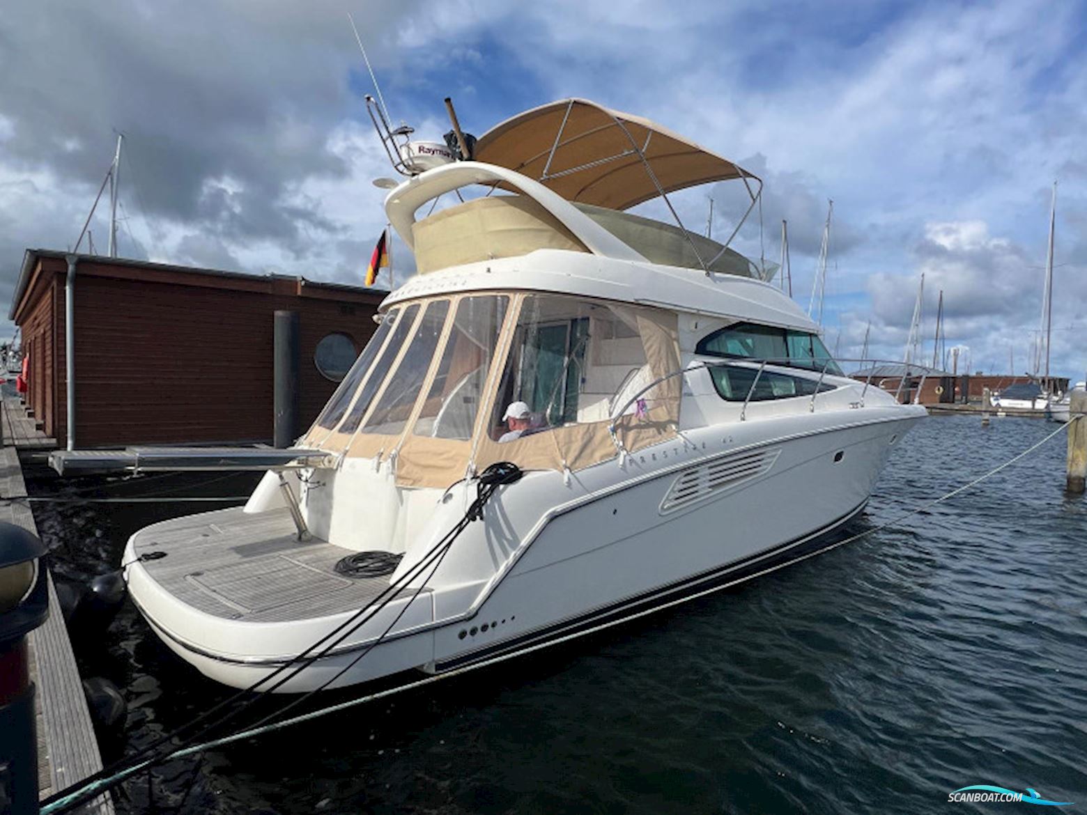 Jeanneau Prestige 42 Fly Motorboat 2007, with Cummins Qsb 5.9 engine, Germany
