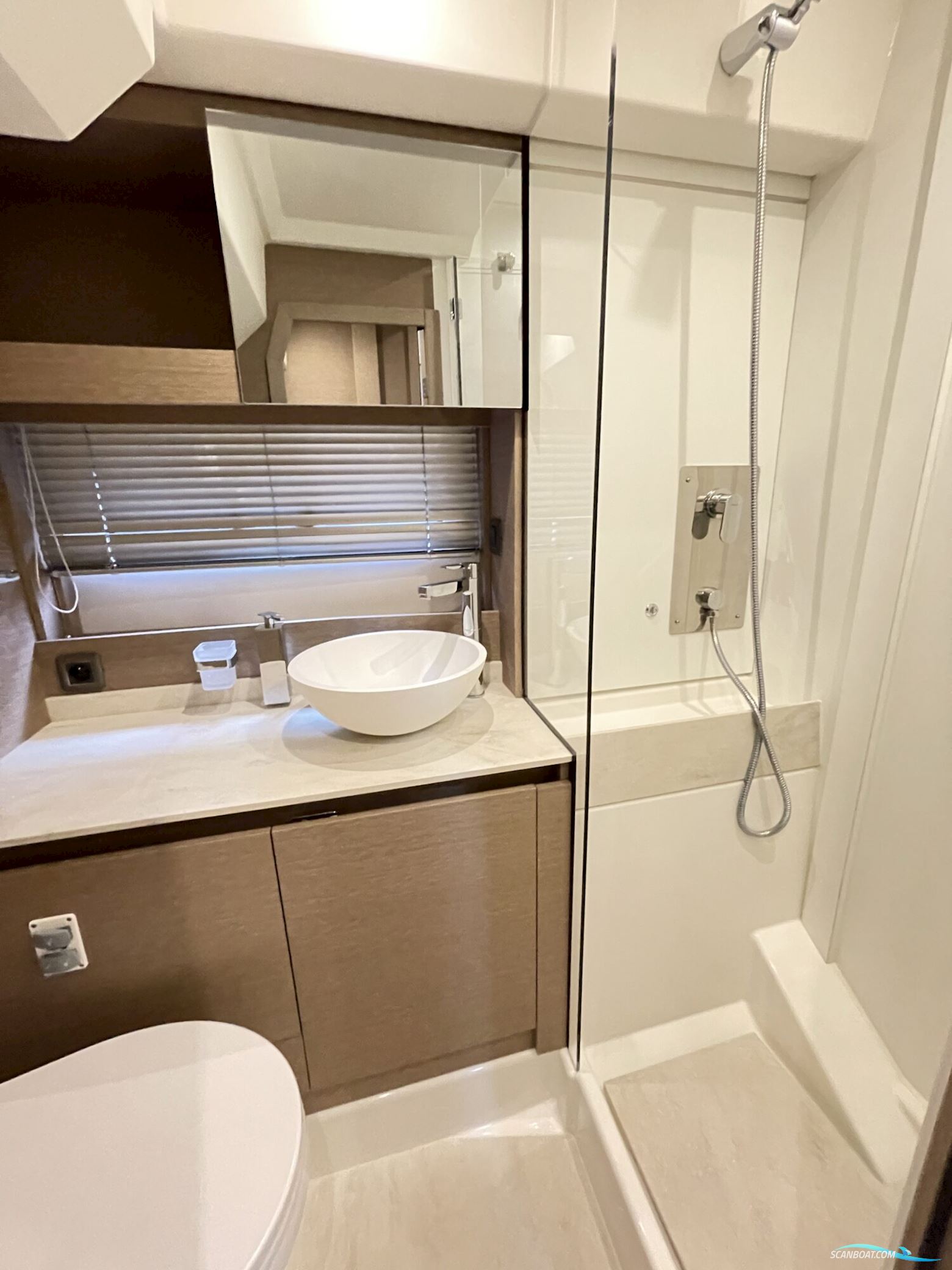 Jeanneau Prestige 420 Flybridge