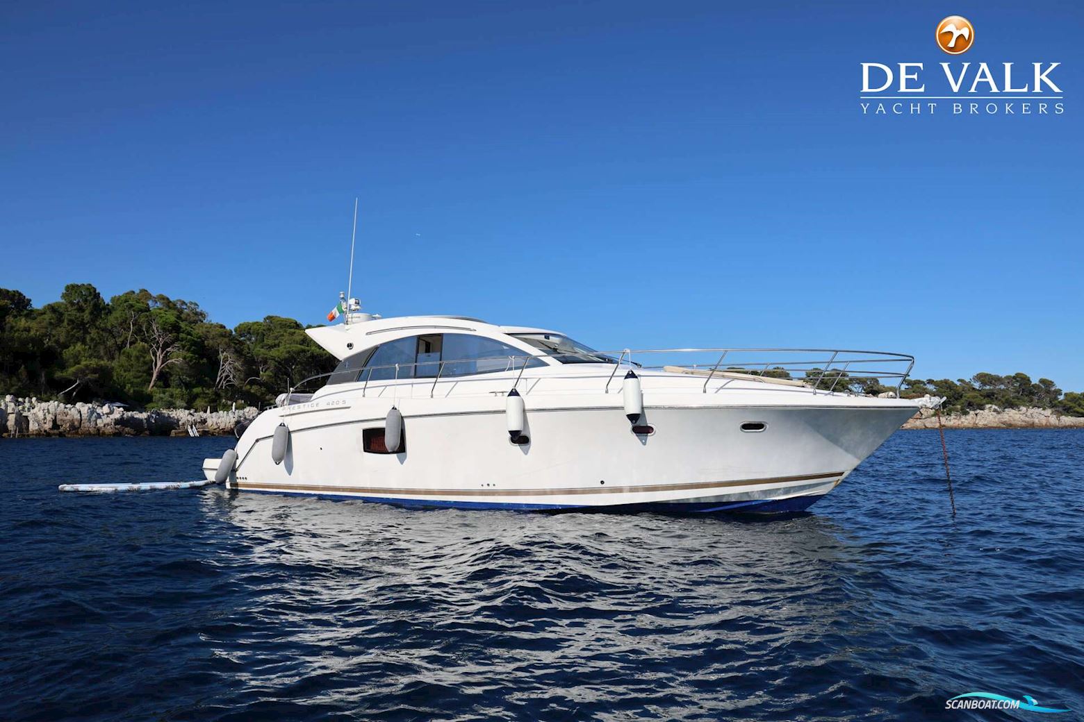 Jeanneau Prestige 42S Motorboat 2009, with Volvo Penta engine, France