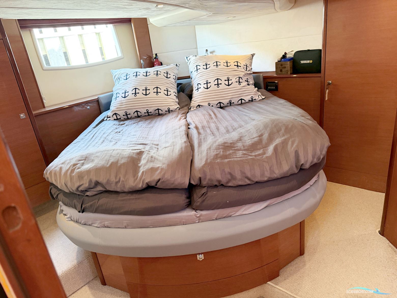 Jeanneau Prestige 42S