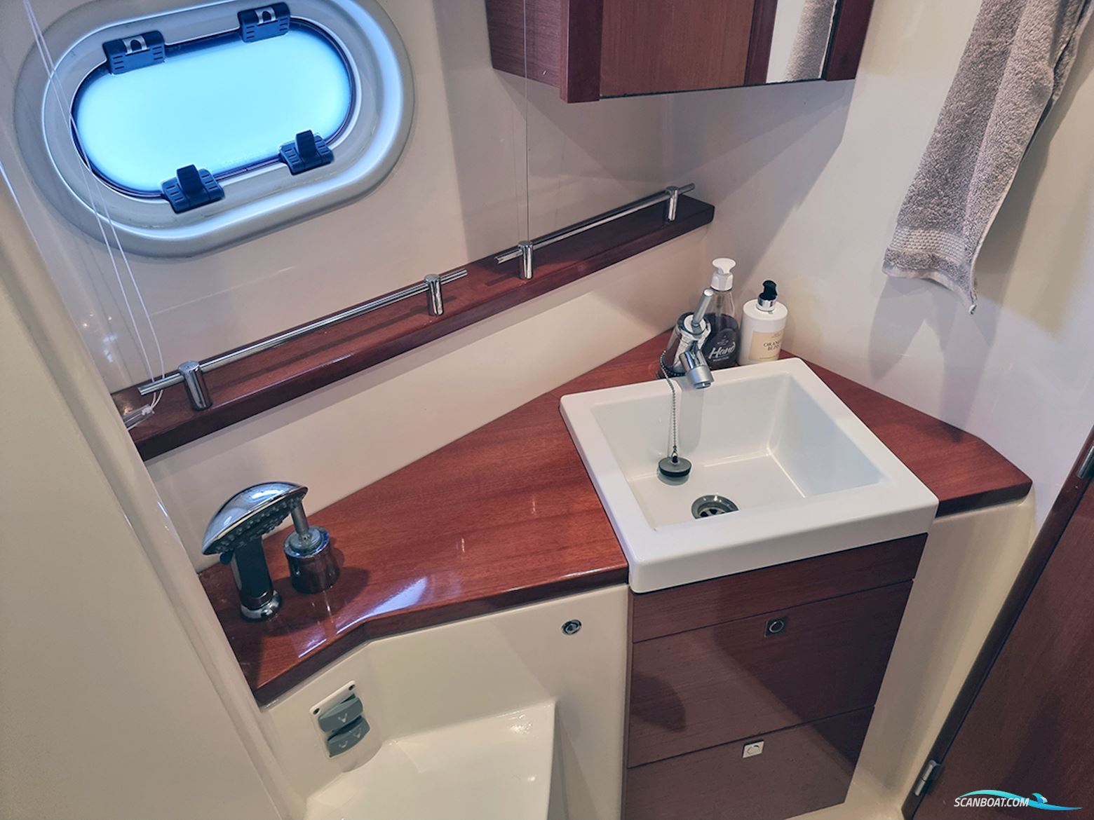 Jeanneau Prestige 42S