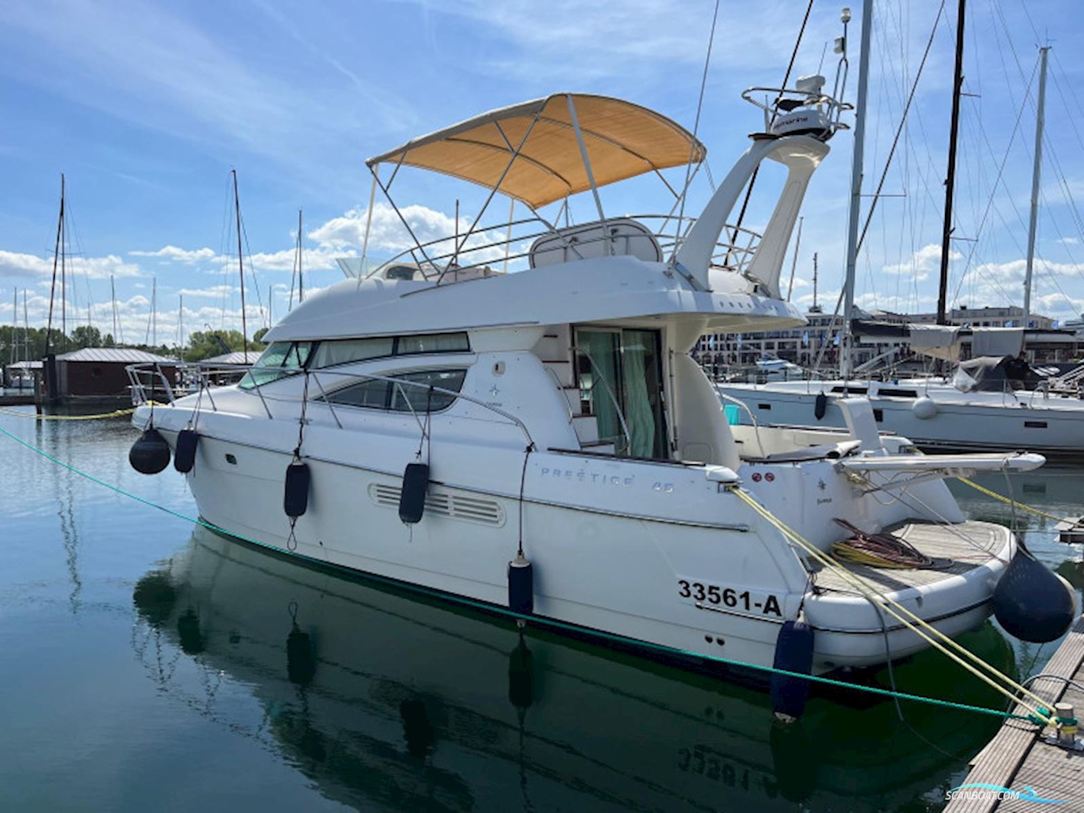 Jeanneau Prestige 46 Fly Motorboat 2005, with Volvo Penta TAMD 75P  engine, Germany