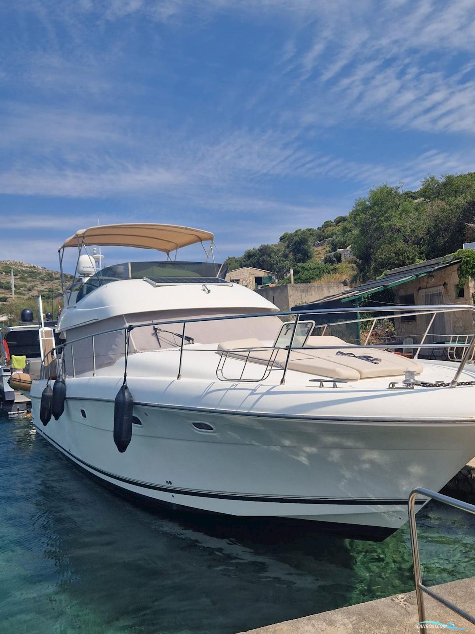 Jeanneau Prestige 46 Fly Motorboat 2004, with Volvo Penta Tamd 75 engine, Croatia