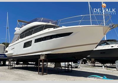 Jeanneau Prestige 50. Motorboat 2016, with Volvo Penta engine, Greece