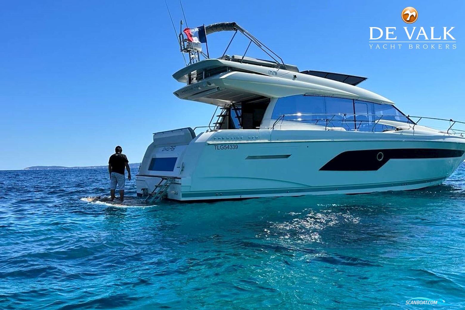 Jeanneau Prestige 50.