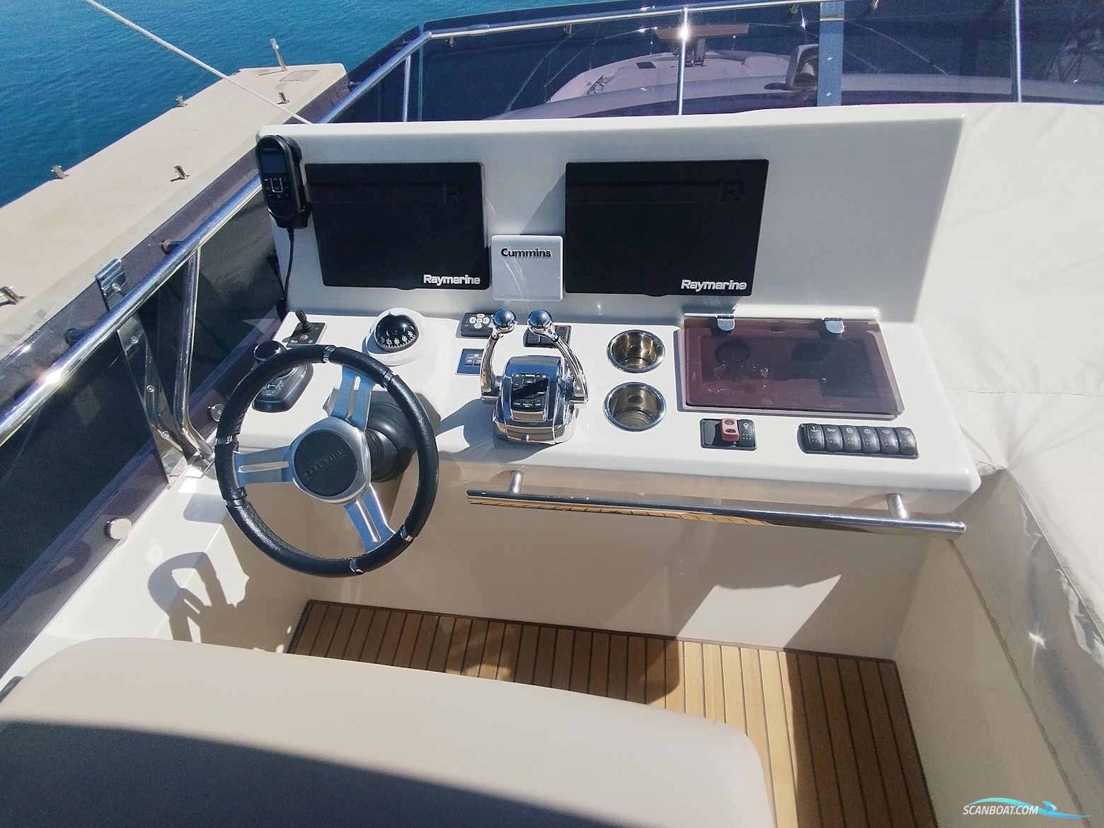 Jeanneau Prestige 590
