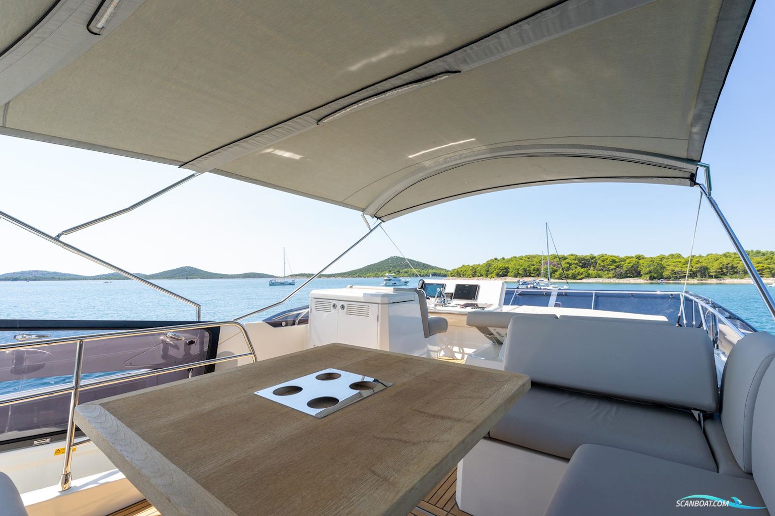 Jeanneau Prestige 590