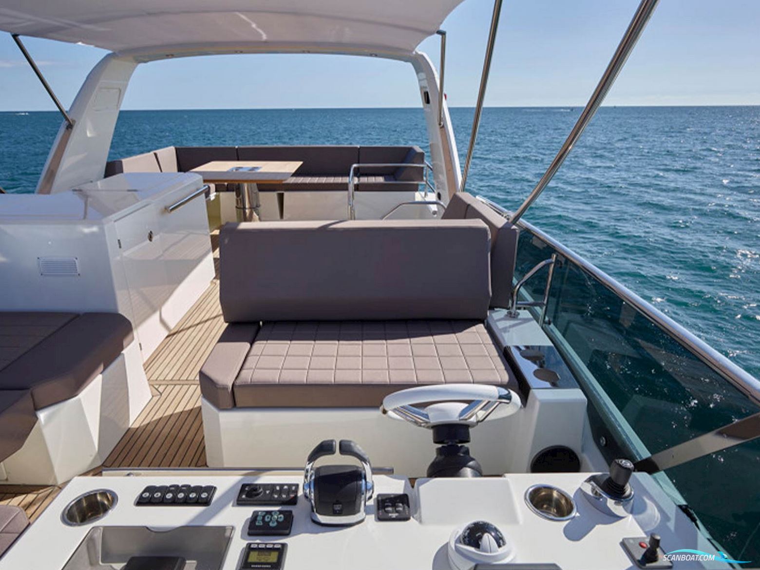 Jeanneau Prestige 630