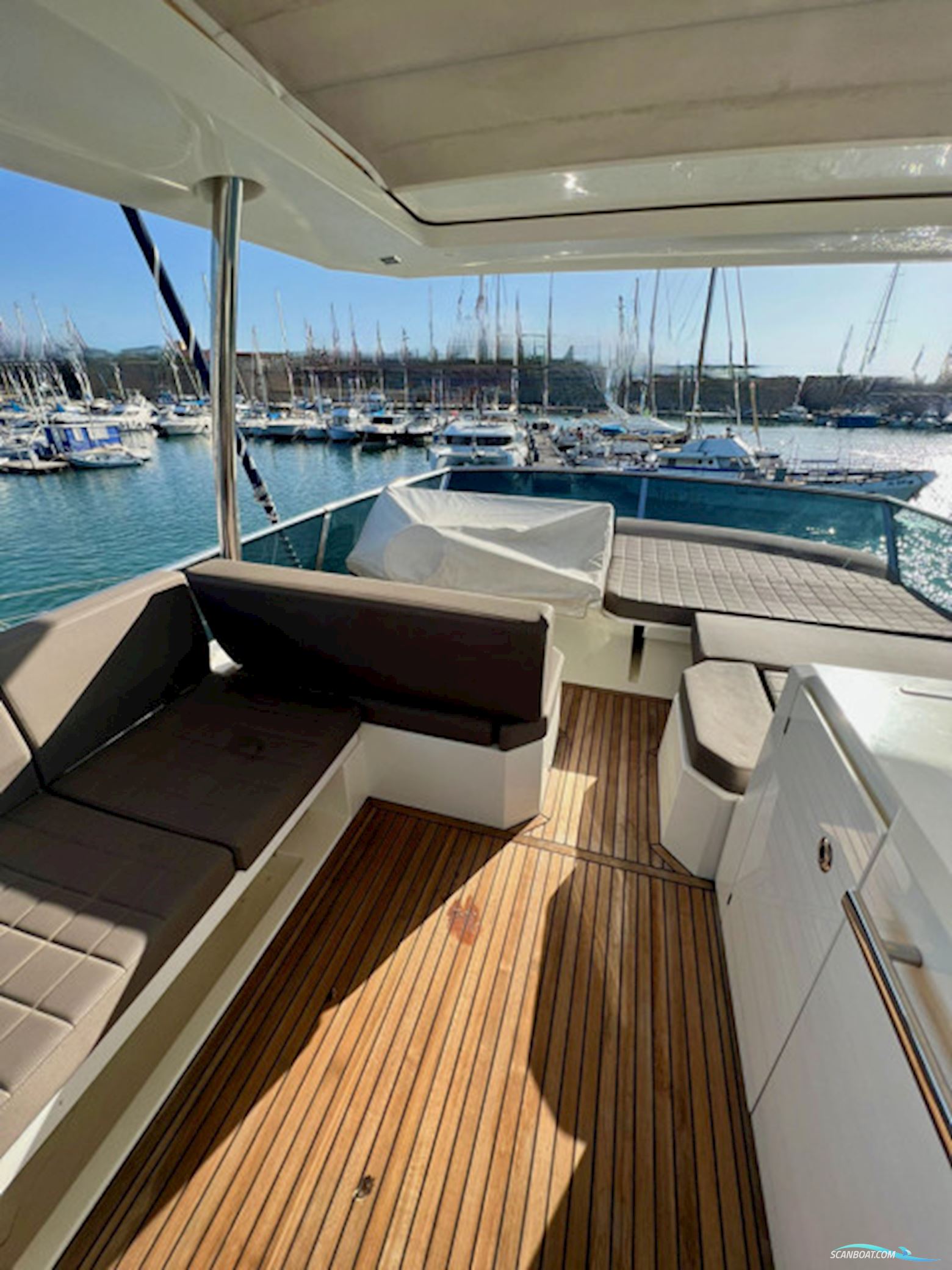 Jeanneau Prestige 630