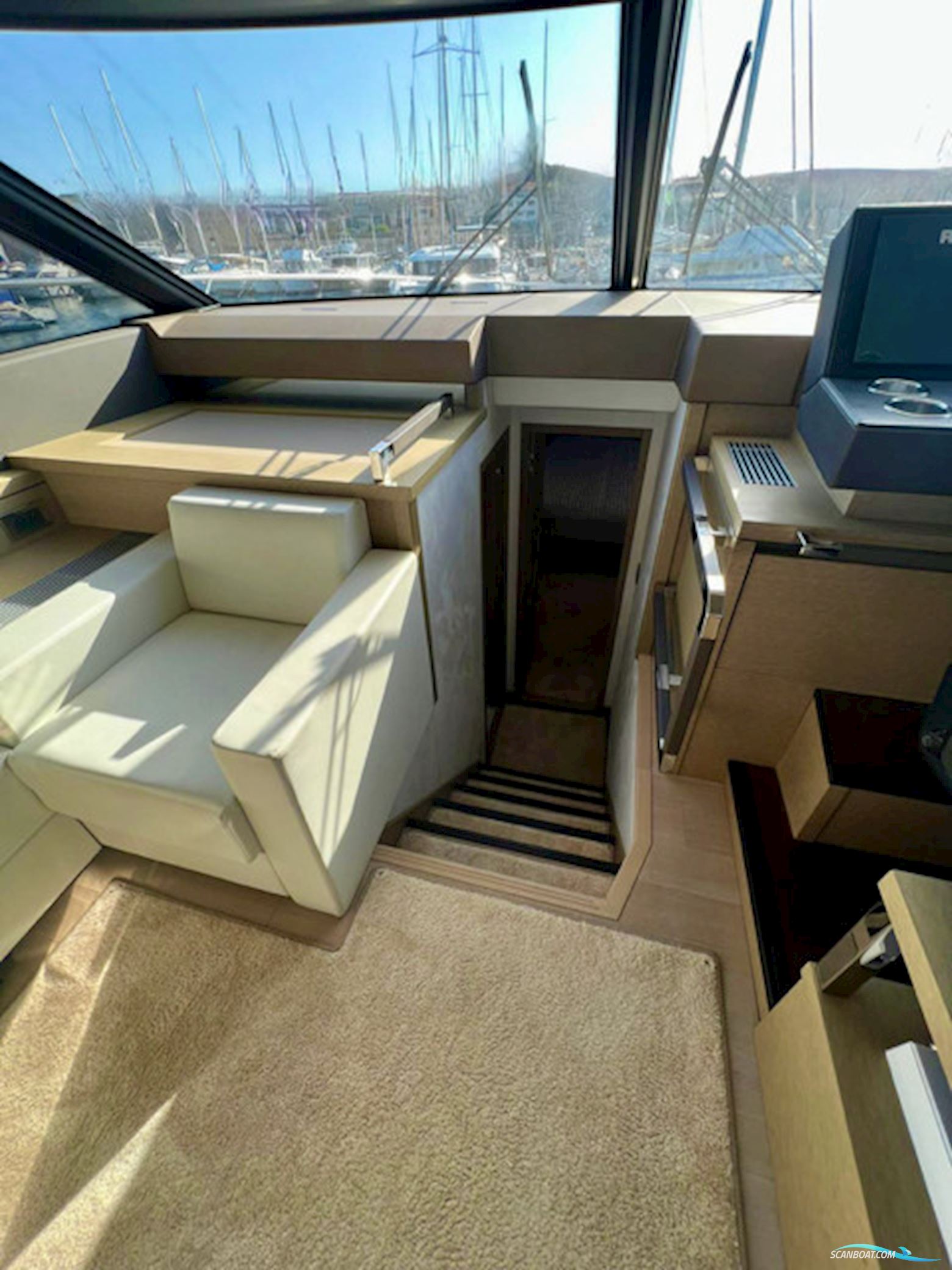 Jeanneau Prestige 630